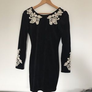 Motel Velvet Double U Dress